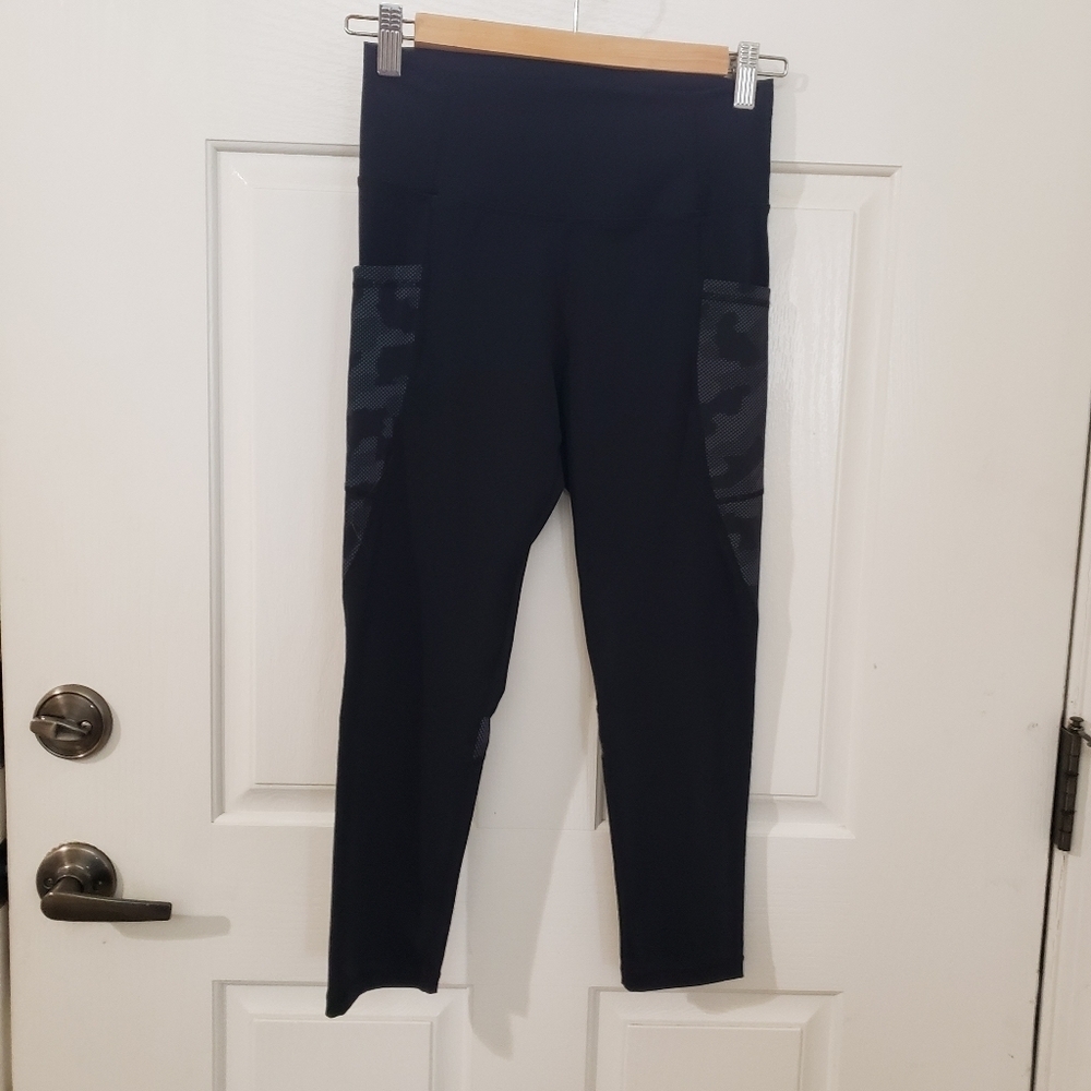 Zyia size 6-8